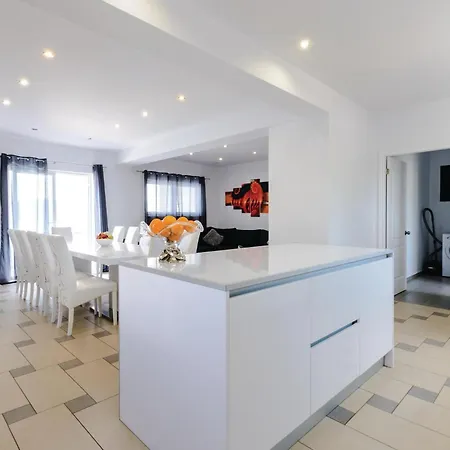 Gorgeous In With Sauna Sreser