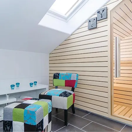 Gorgeous In With Sauna