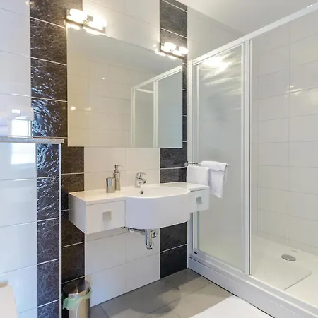 Gorgeous In With Sauna Sreser